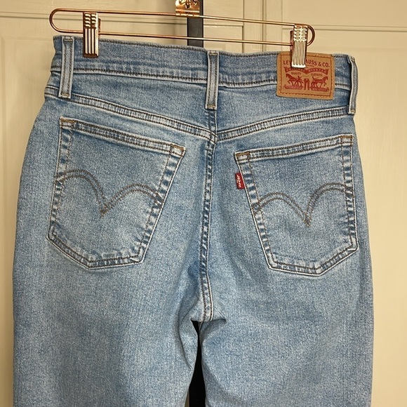 Levi Strauss & Co Women’s “Wedgie Straight” High Rise Patchwork Jeans Size 27 - Picture 6 of 14